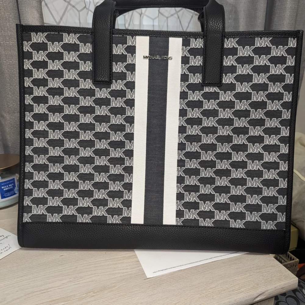 Michael Kors Cooper large tote NWT